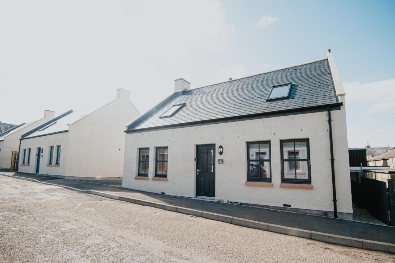 The Seafield Arms Hotel Cullen - Self Catering Eksteriør billede
